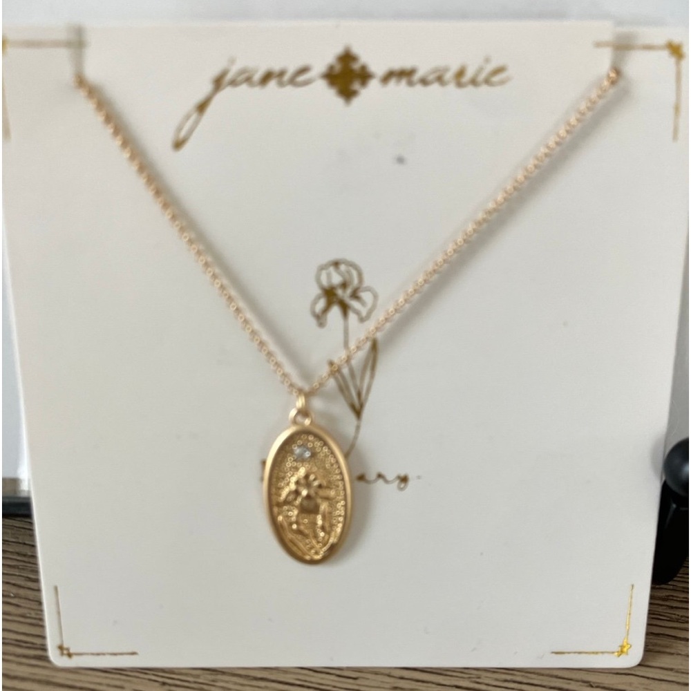 Jane Marie February Birth Flower Necklace (NEW)